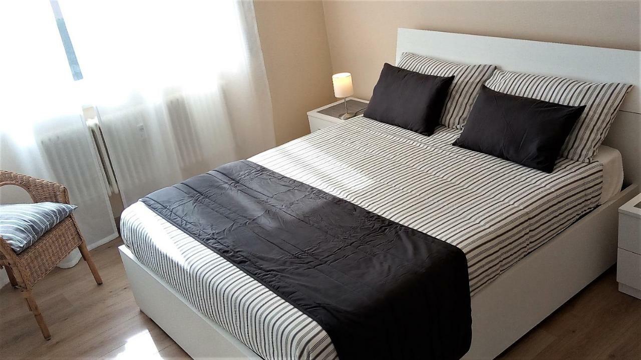 Lovely, Charming And Quiet Apartment In The Centre Air Conditioned And Free Private Garage Комо Екстер'єр фото