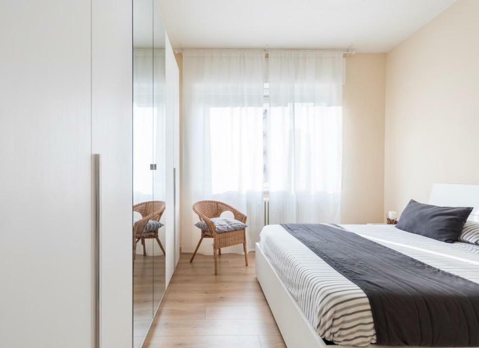 Lovely, Charming And Quiet Apartment In The Centre Air Conditioned And Free Private Garage Комо Екстер'єр фото